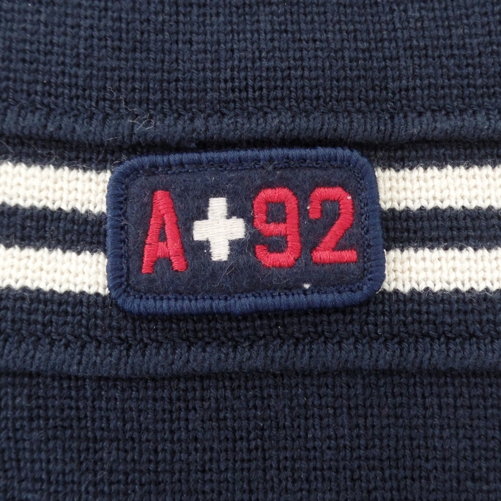 Abercrombie and Fitch A+92 Navy Sweater - Picture 2 of 7